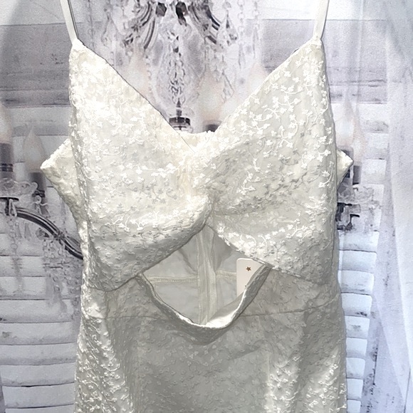 NWT Hello Molly Spaghetti Strap Dress - Picture 4 of 13